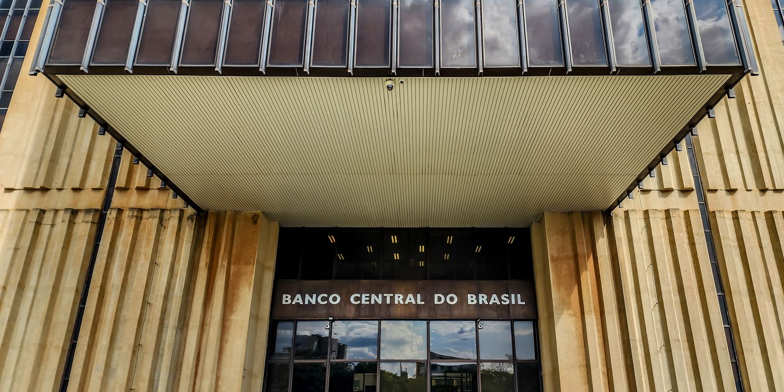 Focus reduz projeções de inflação e PIB para 2026; entenda o impacto