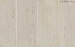 Imagem destacada com documento antigo de contas não pagas