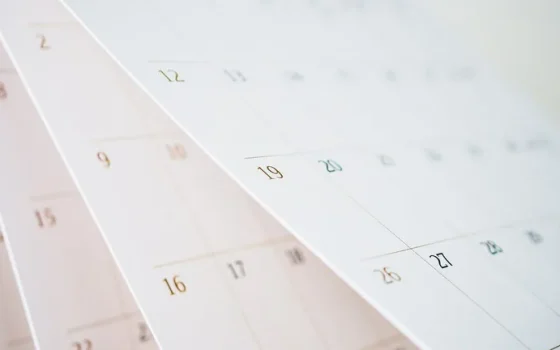Calendário usado pela Receita Federal para explicar a restituição do Imposto de Renda