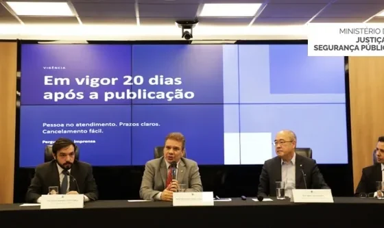 Ministro da Justiça e representantes apresentam novas regras do SAC